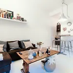 Giovio Loft By 