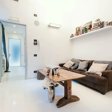 Giovio Loft - The House Of Travelers Côme