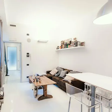 Giovio Loft - The House Of Travelers * Como