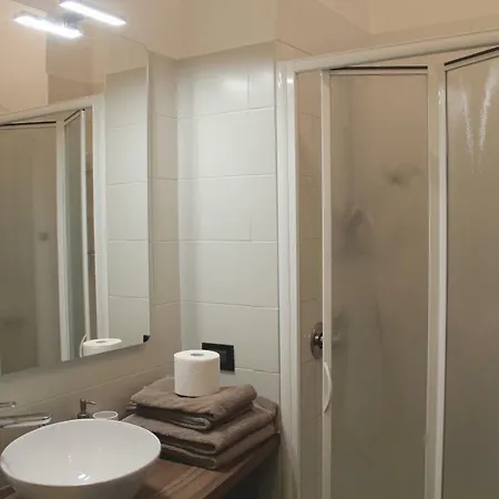 Giovio Loft - The House Of Travelers Apartament