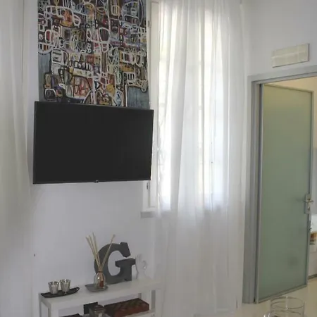 Giovio Loft - The House Of Travelers Appartamento *