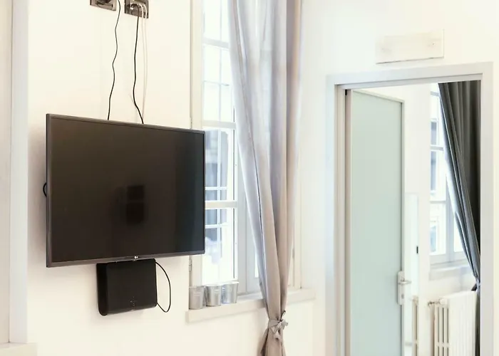 Apartment Giovio Loft - The House Of Travelers Como