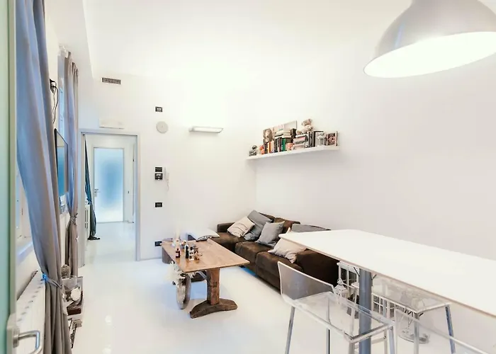 Giovio Loft - The House Of Travelers * Комо