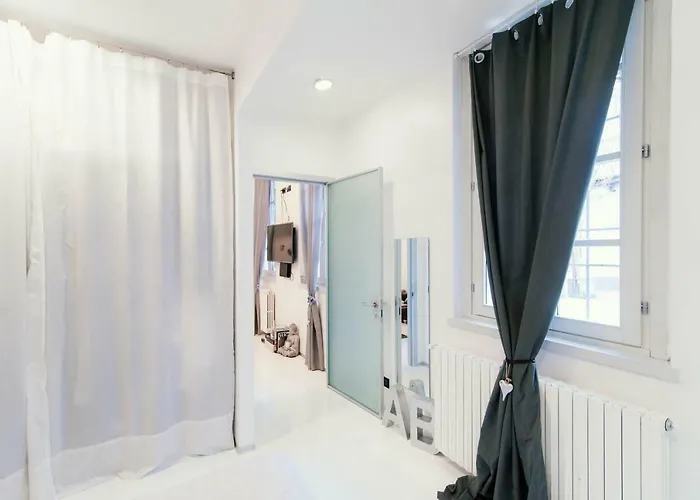 Apartment Giovio Loft - The House Of Travelers