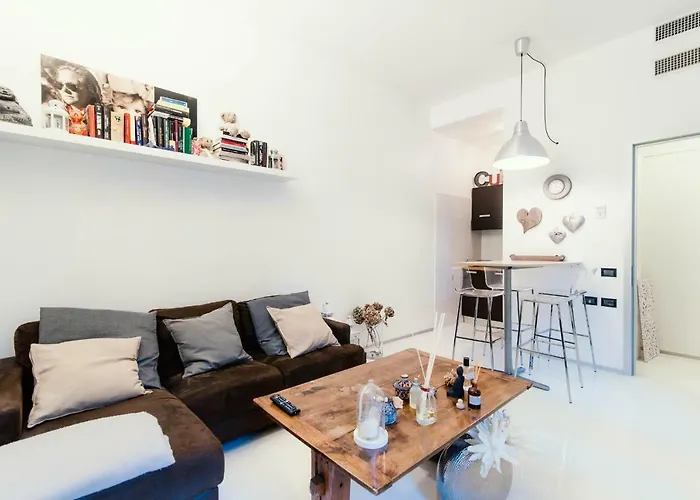 Apartment Giovio Loft - The House Of Travelers Como