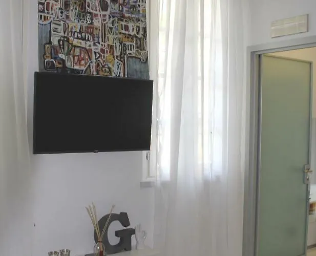 Giovio Loft - The House Of Travelers Апартаменты *