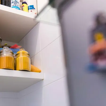 Giovio Loft - The House Of Travelers דירה